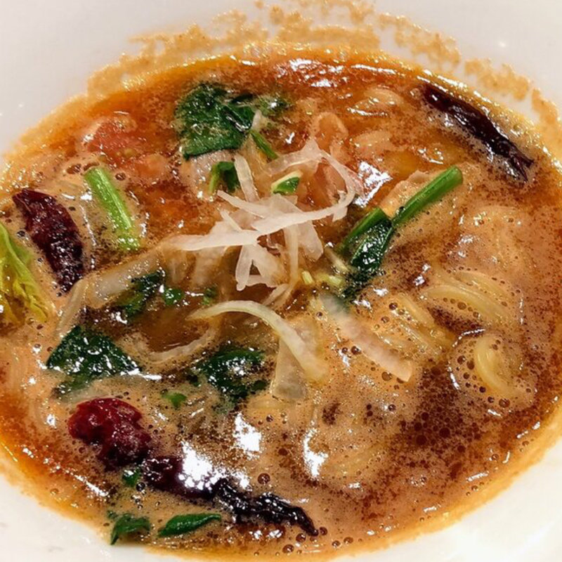 とまとらーめん(真っ赤ならーめんとまこ 大阪駅前第3ビル店)