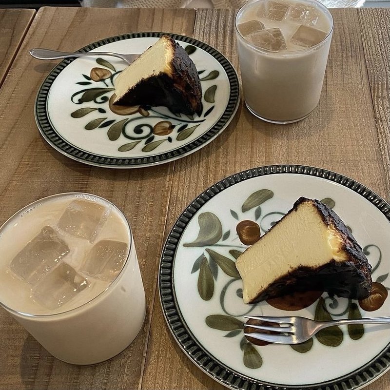 バスクチーズケーキ(Le pompon ルポンポン)