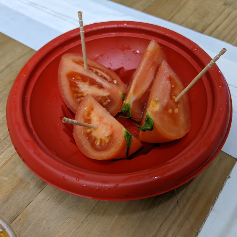 冷しトマト(武蔵屋酒店)