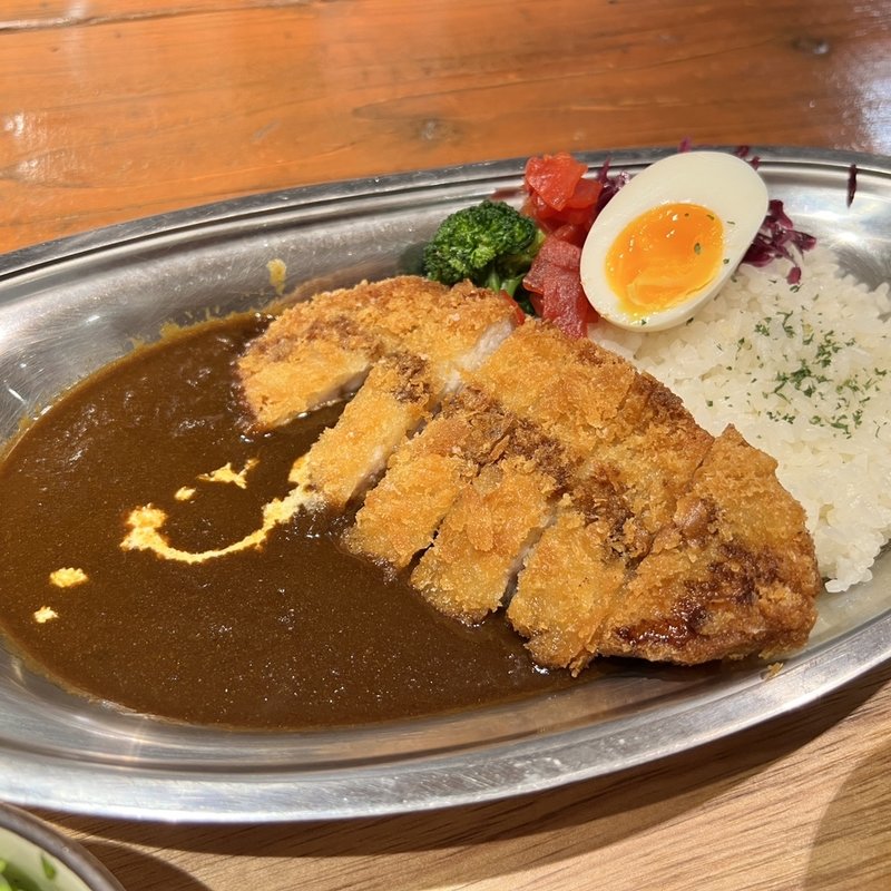 kuro豚ロースカツkuroカレー(塊 -KATAMARI- ミートバル 銀座)