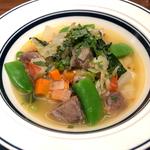 放牧豚と野菜のスープ