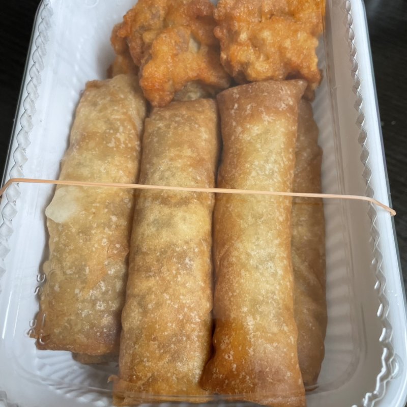 唐揚げ春巻きセット(まんぞく弁当)