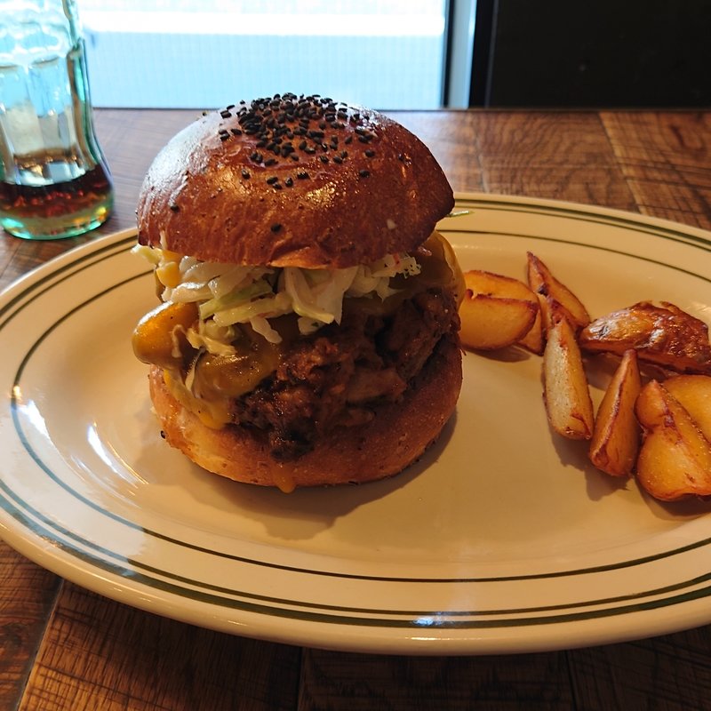 PULLED PORK BURGER(マンチズ バーガー シャック （MUNCH'S BURGER SHACK）)