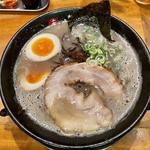煮卵ラーメン