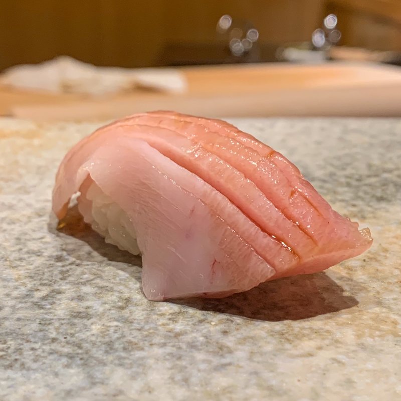 メジマグロ(鮨つぼみ)