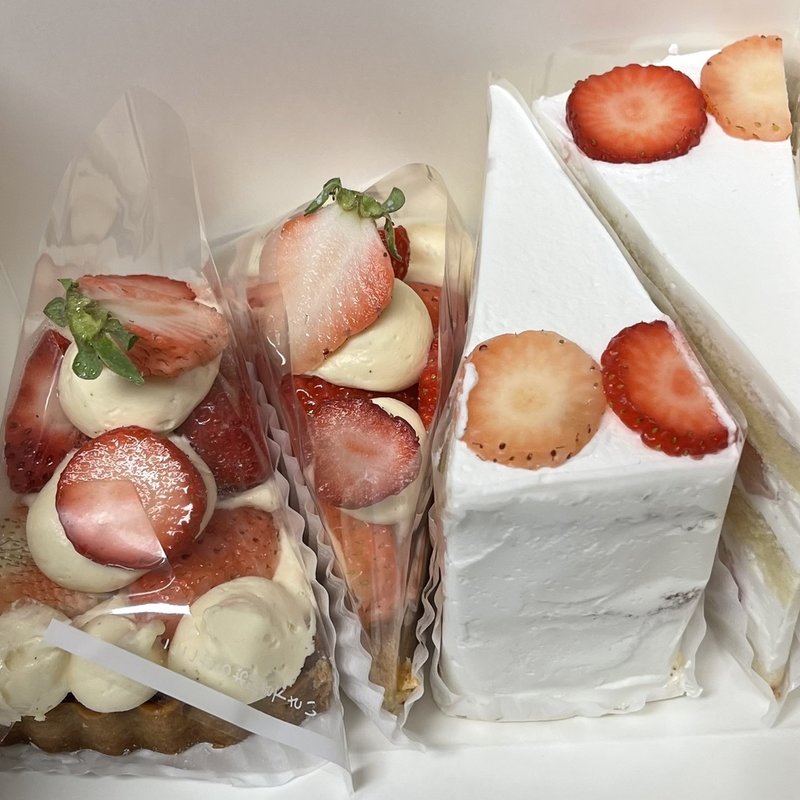 苺タルトとショートケーキ(sugar fukushima)