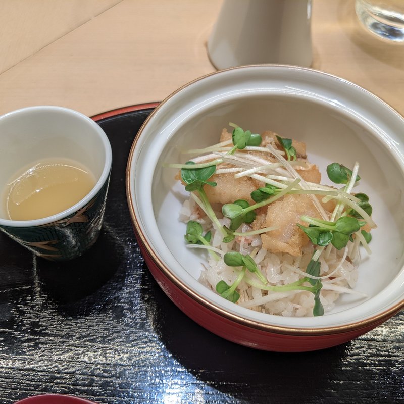 甘鯛の揚げ焼き　アラソース添え(鮨よしかわ 麻布十番)