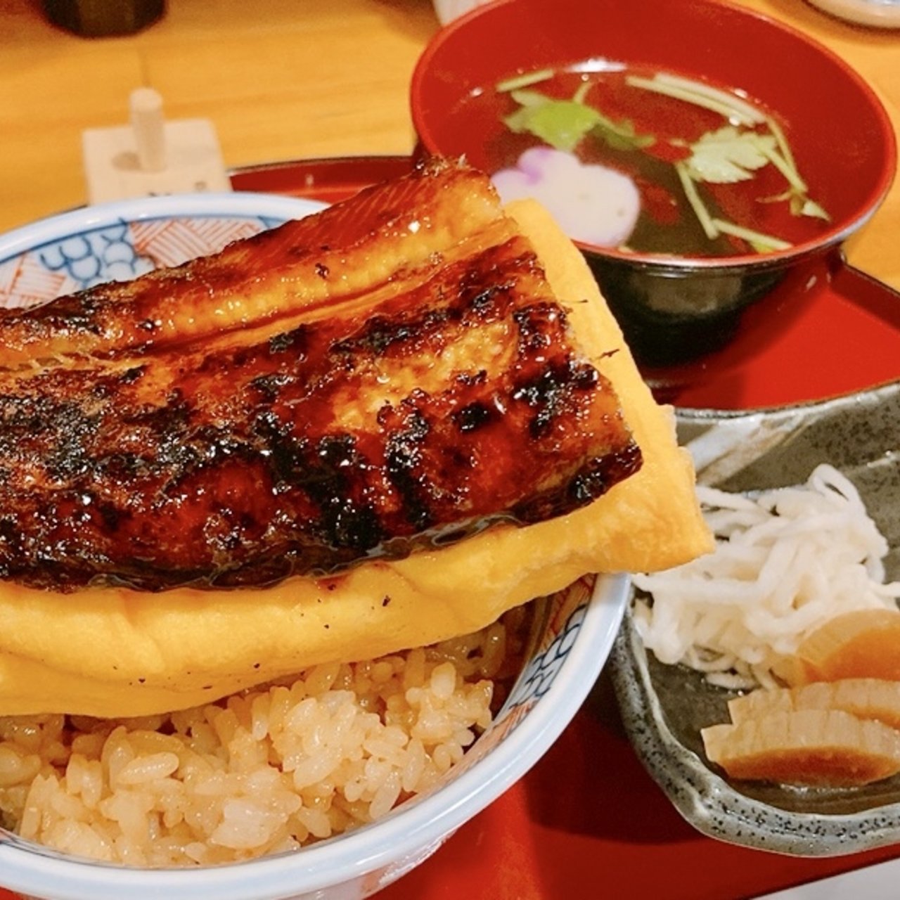 うな玉丼 うなぎます多 の口コミ一覧 おいしい一皿が集まるグルメコミュニティサービス Sarah