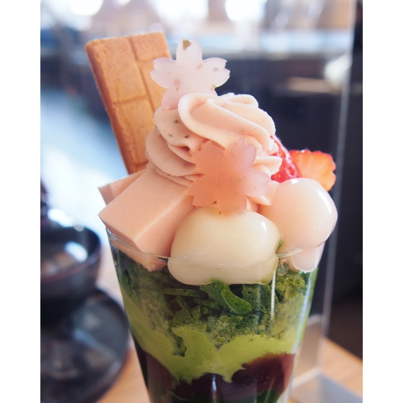 花衣(茶寮都路里 大丸東京店 （さりょうつじり）)