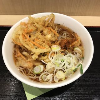 かき揚げ天ぷら蕎麦(いろり庵きらく甲府店 （【旧店名】そば処甲州）)