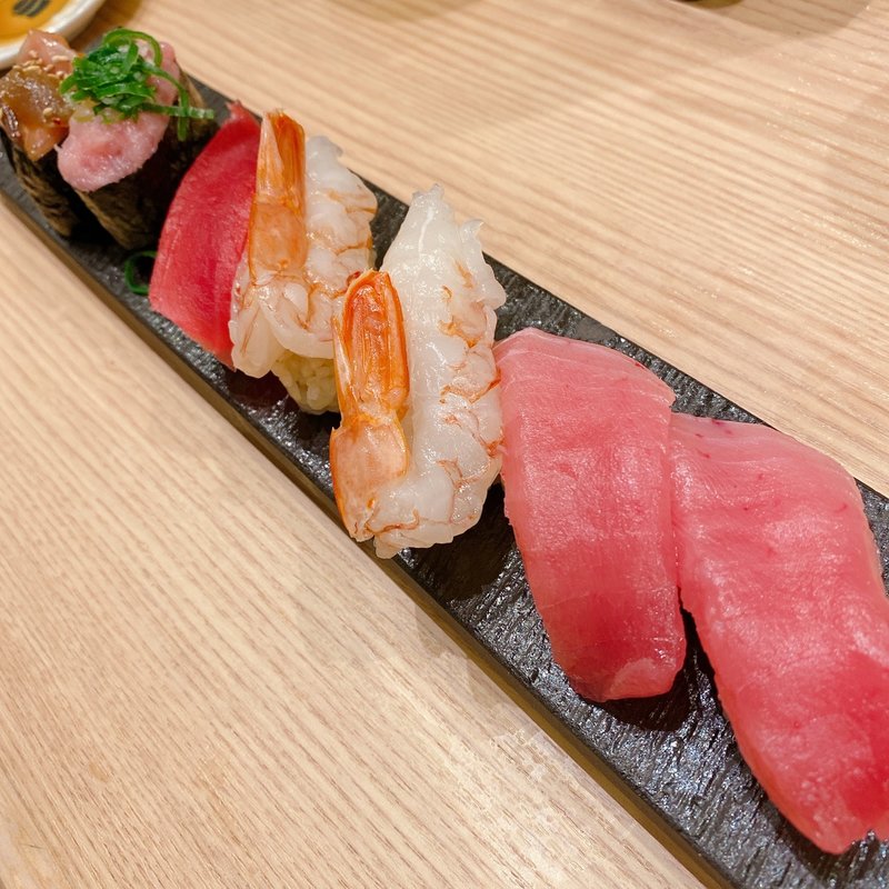 鮨　厳選二貫　(鮨　酒　肴　杉玉　新長田店)