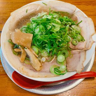 チャーシュー麺(神戸ラーメン 第一旭 神戸本店 （だいいちあさひ）)