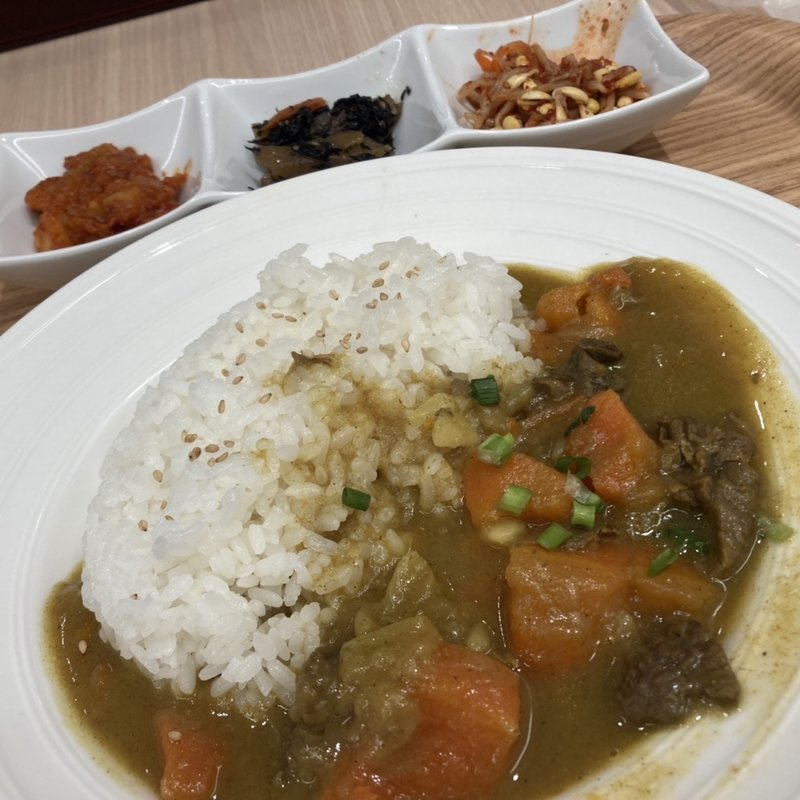 牛すじカレーセット(吾照里　東京駅八重洲地下街店)