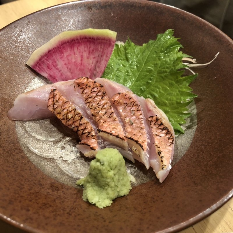 明石鯛 造り(立呑やいしもん梅田店)