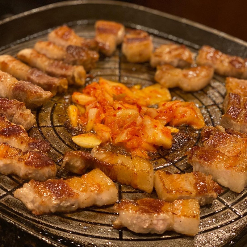 極厚2cmサムギョプサル(韓国食堂 ジョッパルゲ)