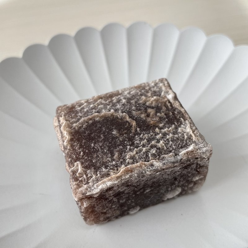 みよしの(萬御菓子誂処 樫舎 （よろずおんかしあつらえどころ かしや）)