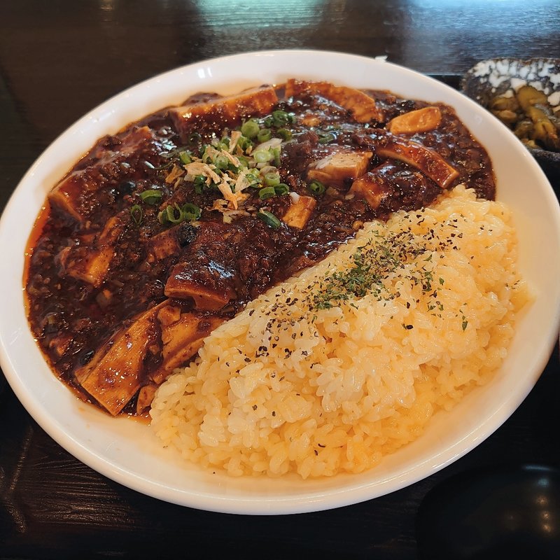 二代目特級麻婆丼定食(ミニもつ煮)(中華食彩宮本 )