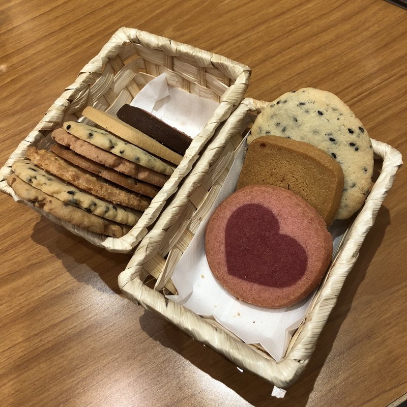 クッキー食べ放題(ステラおばさん)