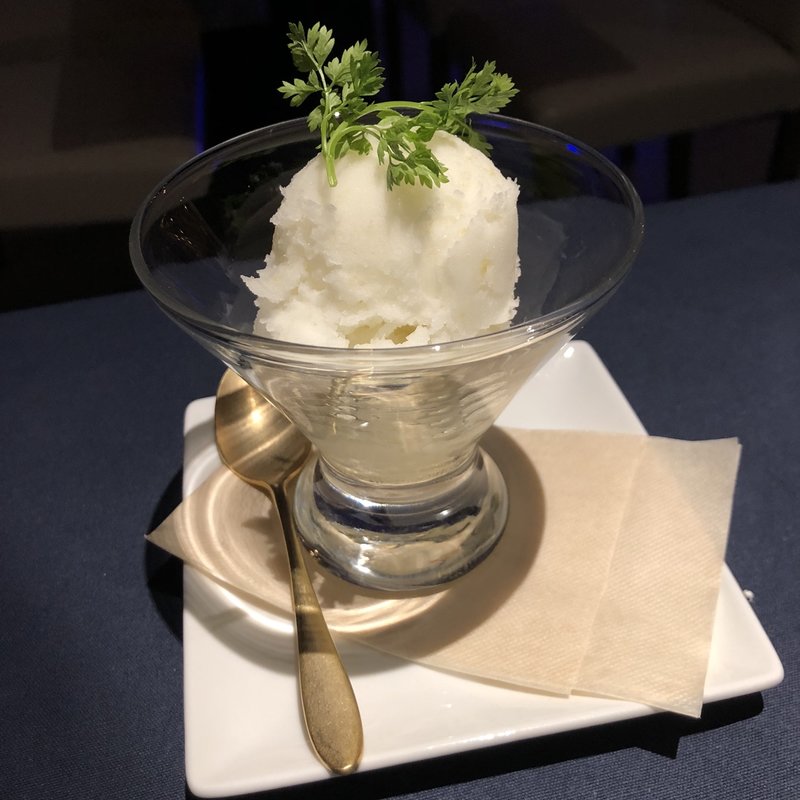 気まぐれシャーベット(肉とワイン hungry)