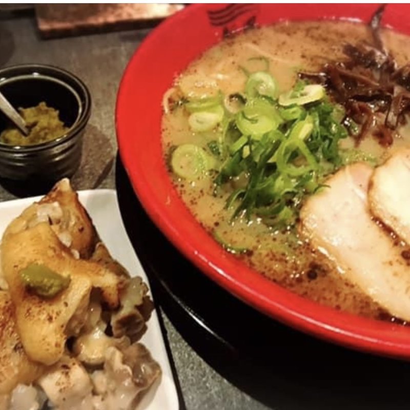 博多豚骨（白）　味玉入り(博多新風 ラーメン食堂 梅田店)