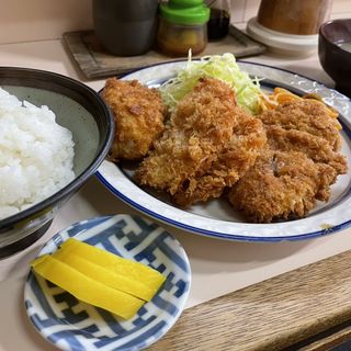 ミックスフライ定食(キッチンタロー)