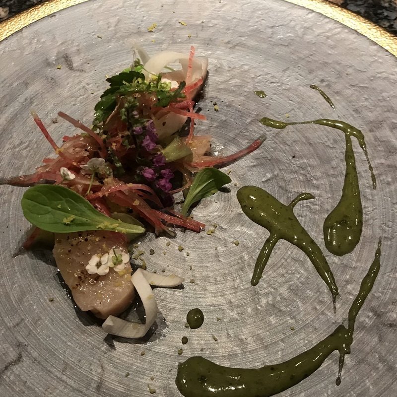 寒ぶりのコンフィ(銀座鉄板焼き　肉一凛宮)