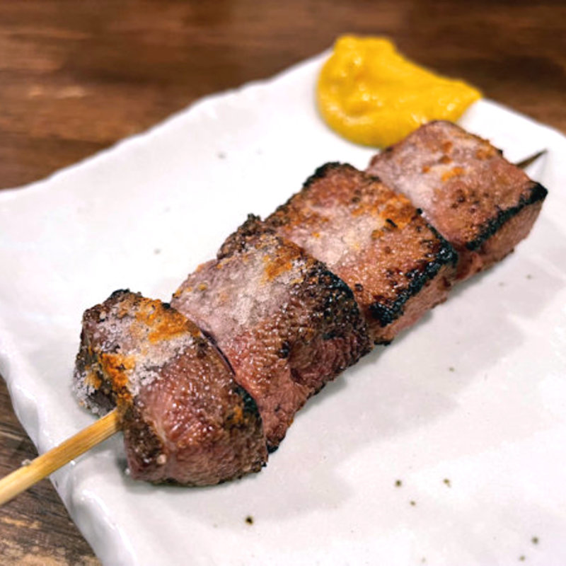 れば（肝臓）(もつ煮込み専門店 沼田 （もつにこみせんもんてん ぬまた）)