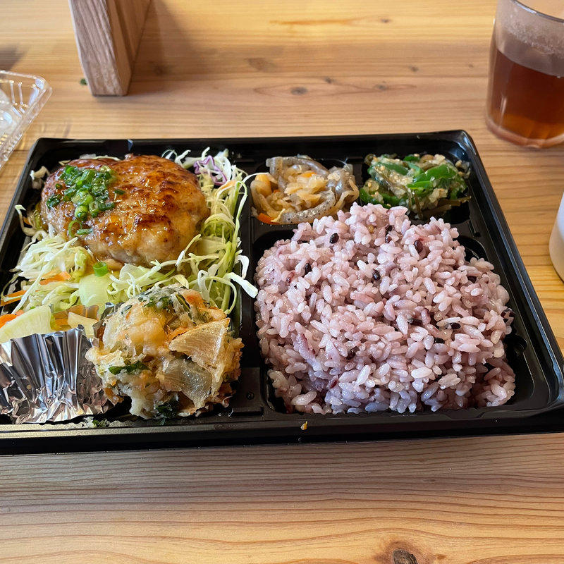 下田さん家の豚100%ハンバーグ〜テリヤキソース〜(うみねこ食堂)