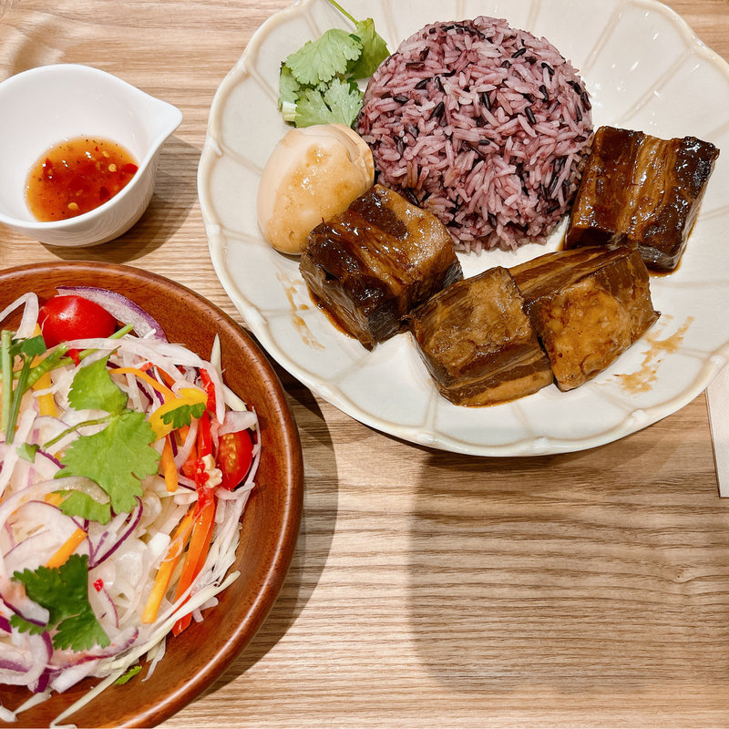 角煮あんかけご飯(ガパオキッチン CIAL横浜店)