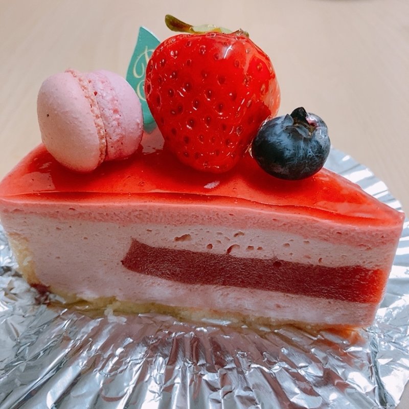 苺のムース(ミニヨン （Miniyon）)