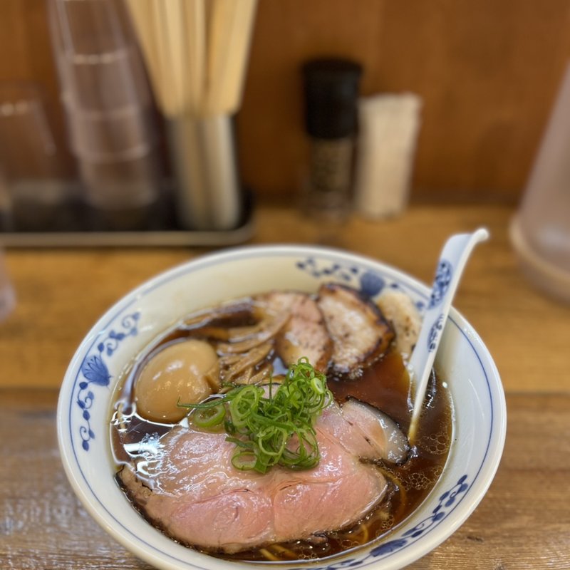 特製醤油らぁ麺(らぁ麺 うの屋)