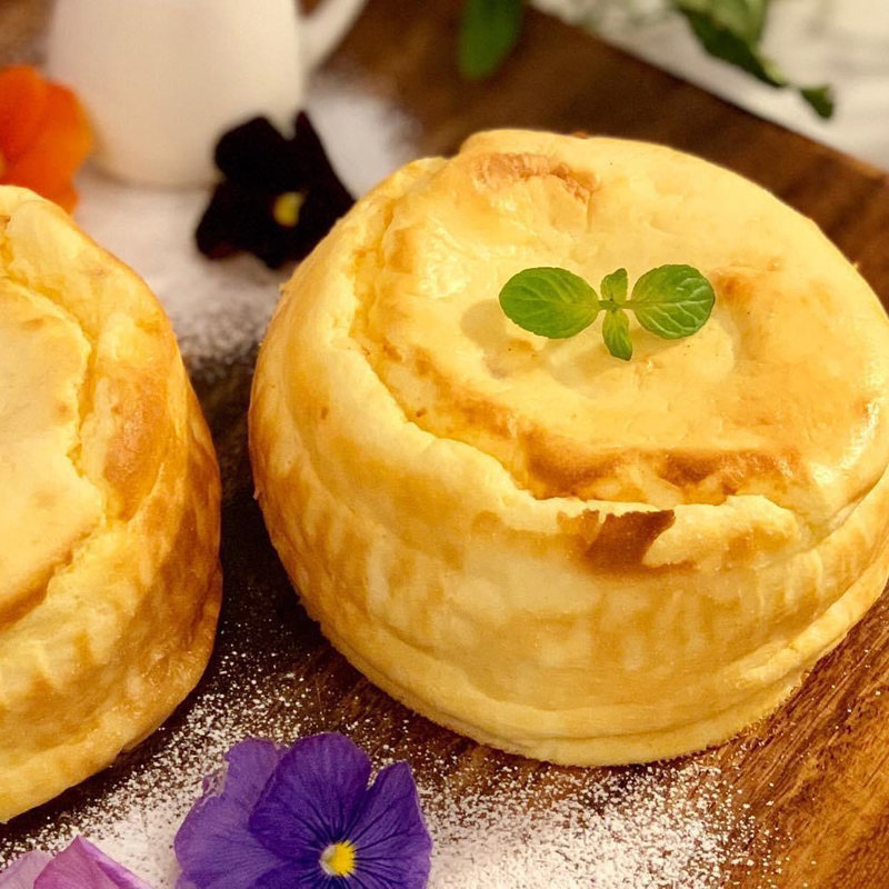 チーズパンケーキ(よろず茶屋444)