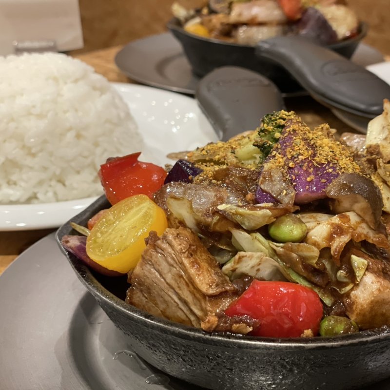 一日分の野菜カレー(野菜を食べるカレーcamp 代々木本店)