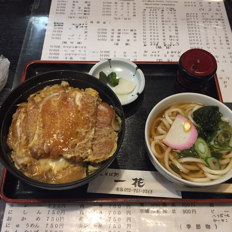 かつ丼(そば処一花)