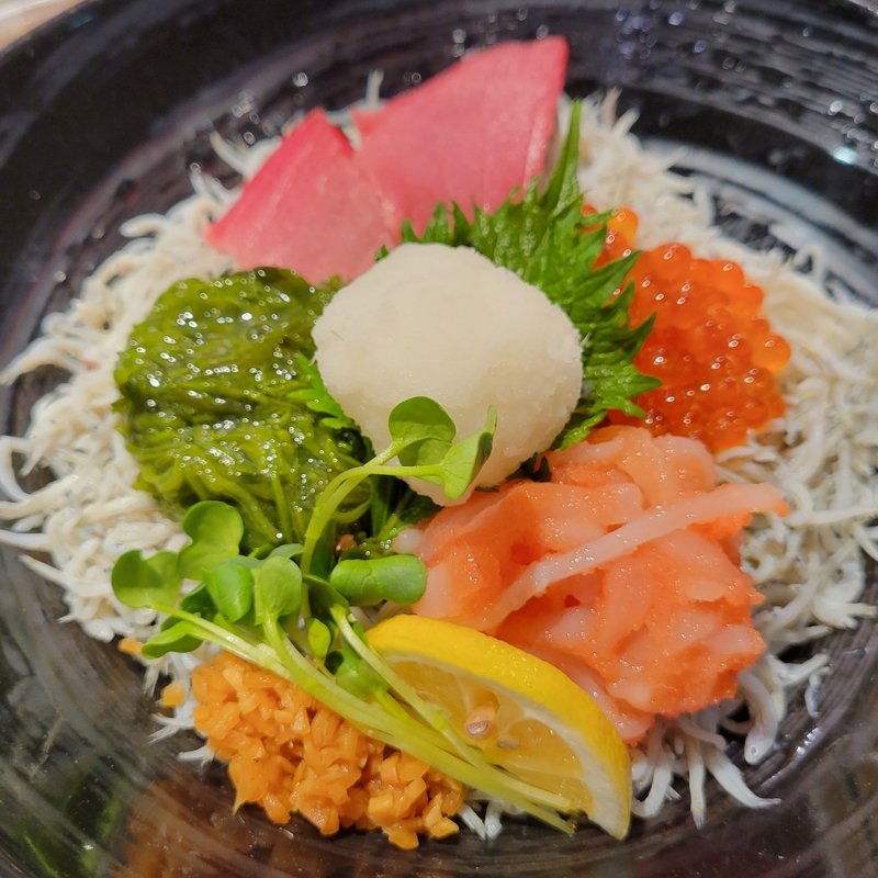 まかない釜揚げしらす丼(山助 鎌倉本店)