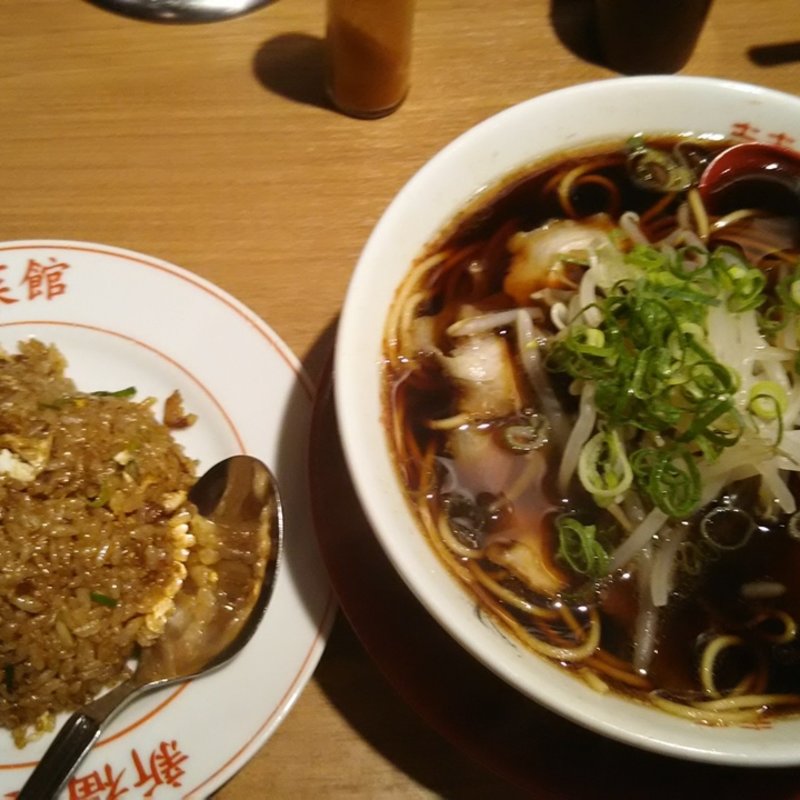 ラーメン(新福菜館 伊勢佐木町店)
