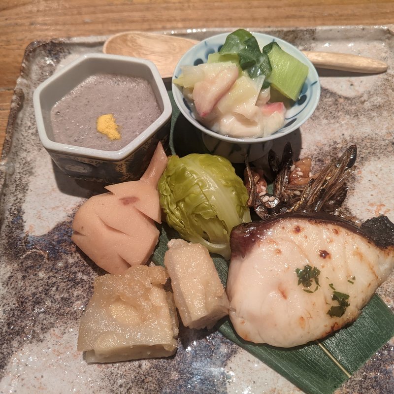 前八寸(こへると)