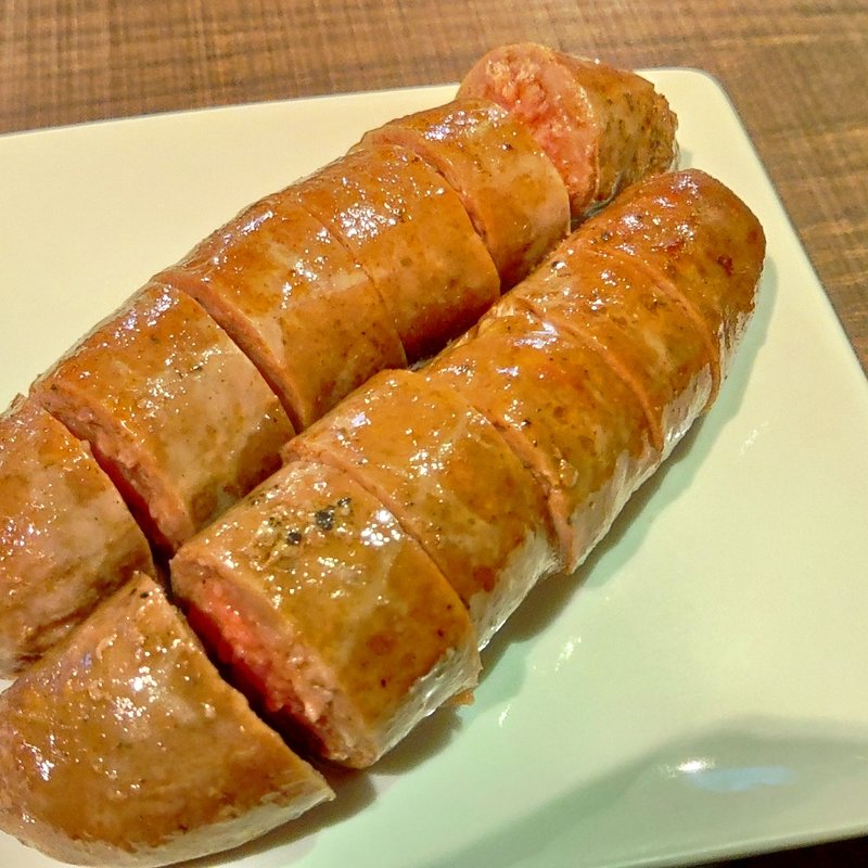 牛肉のソーセージ(肉山 )