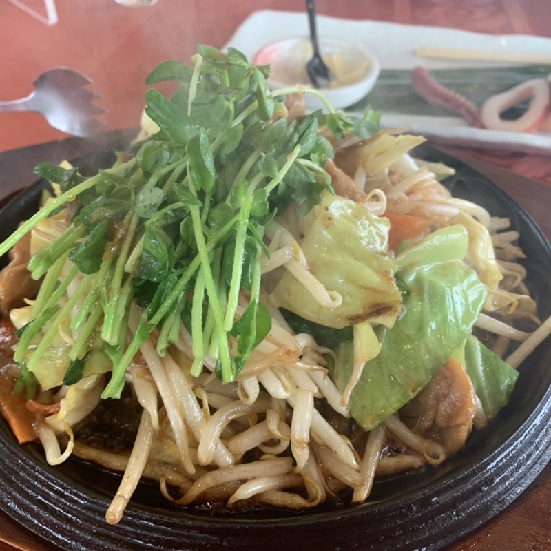 とりはらみと野菜の鉄板焼き(利府ゴルフ倶楽部 （利府ゴルフ倶楽部レストラン）)