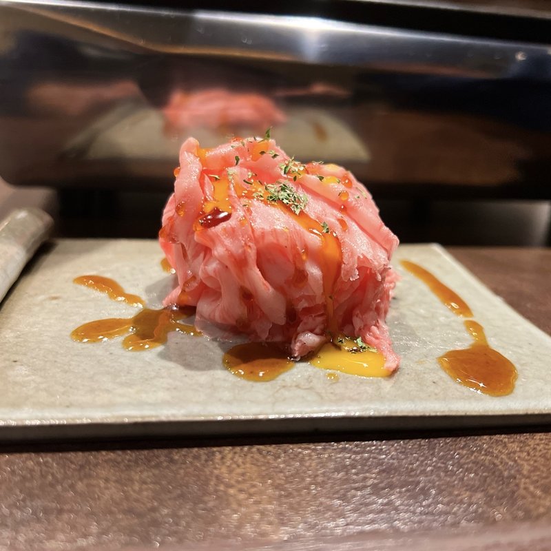 サーロインのユッケ(焼肉やまちゃん)