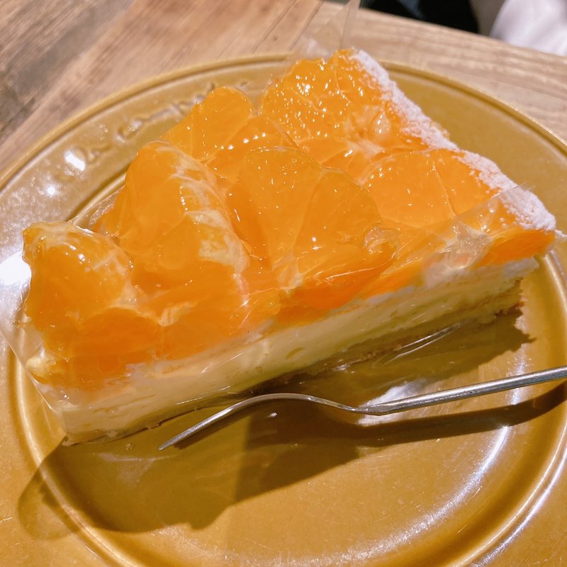タルト・オ・ミカン(パティスリー・アラカンパーニュ 池袋店 （PATISSERIE a la campagne）)
