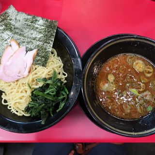 つけ麺(王道家直系IEKEI TOKYO)