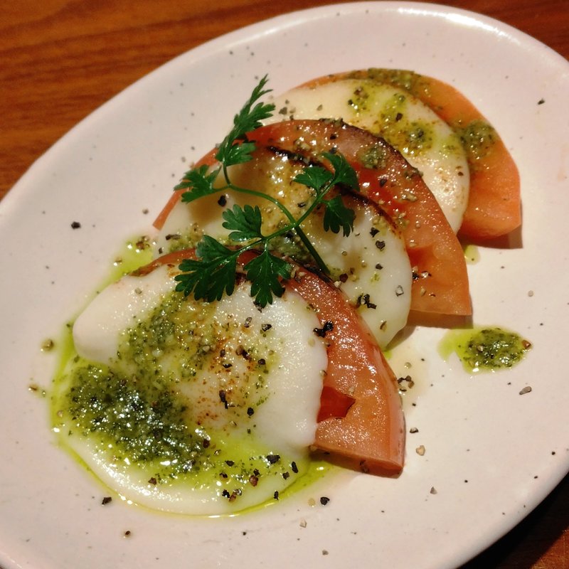 焼きカプレーゼ(土間土間 川崎リバーク店)