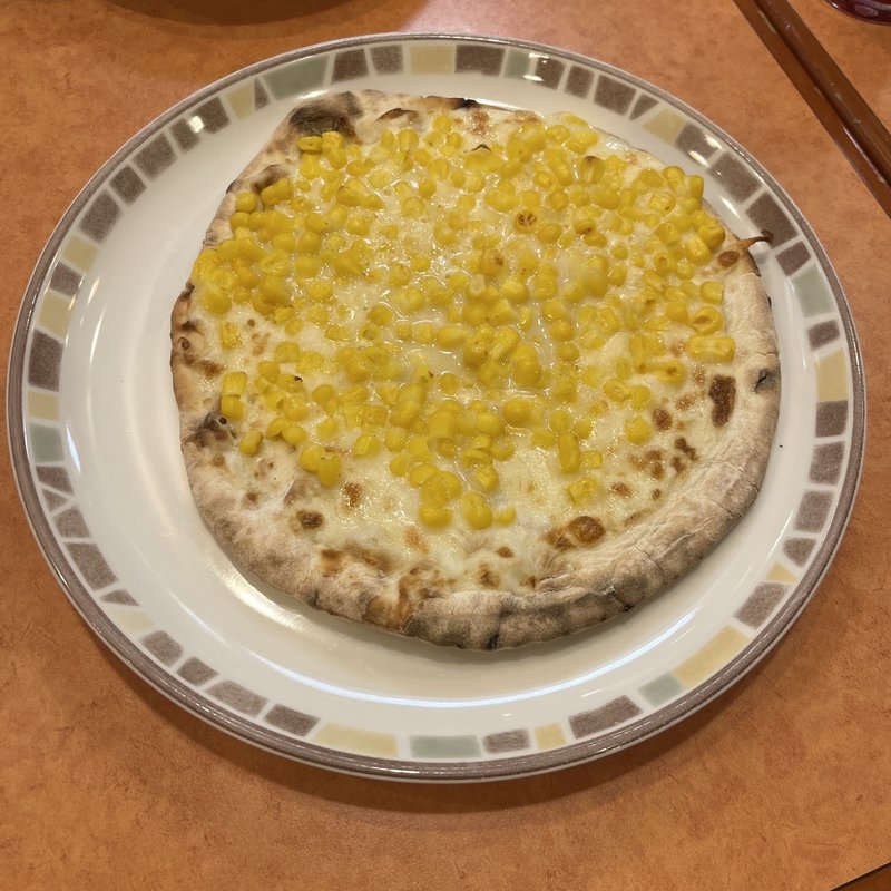 たっぷりコーンのピザ(サイゼリヤ イオン小牧店)