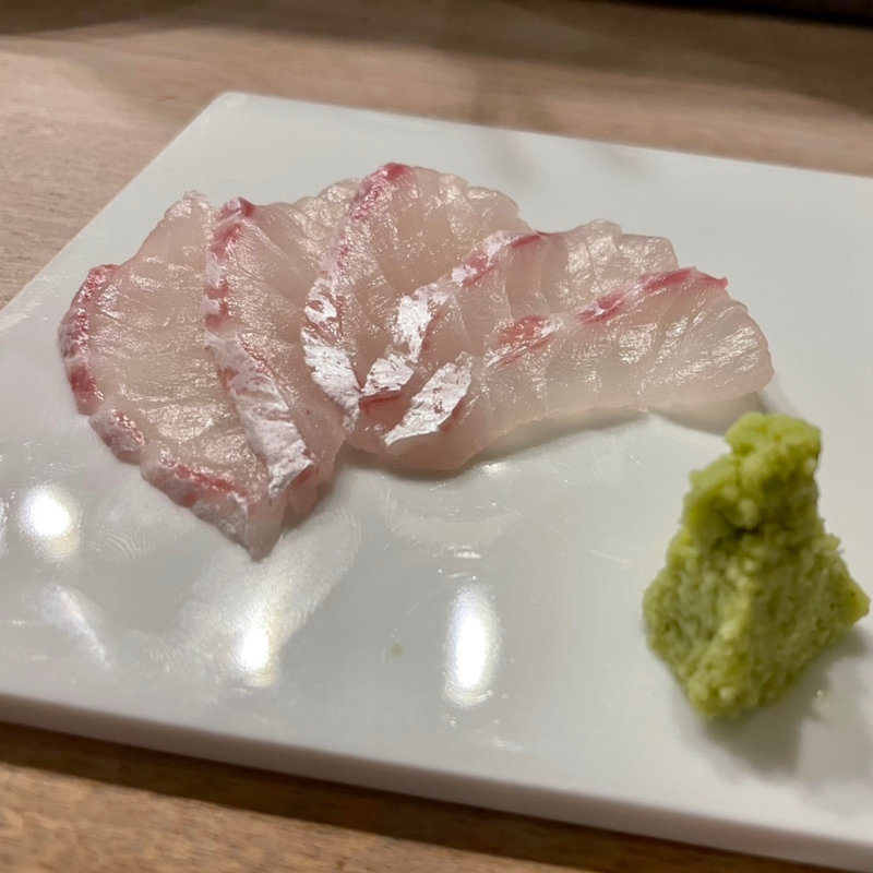 鯛刺し(大名魚処けみほたる)