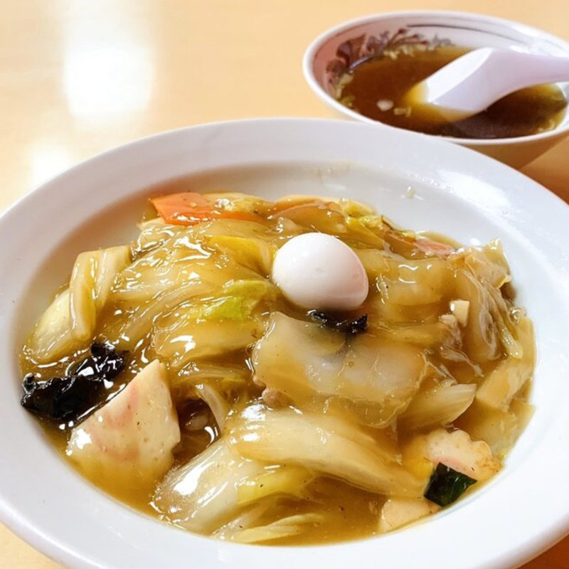 中華丼(中華料理 安楽)