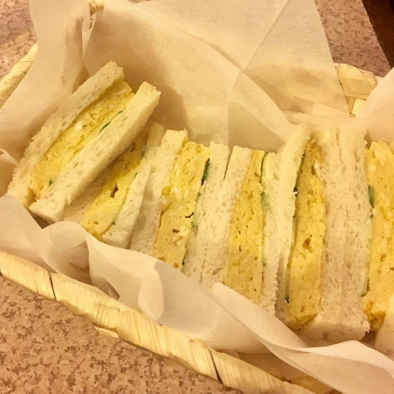 厚焼き玉子サンド(デンキヤホール)