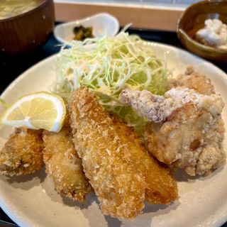 生牡蠣フライ＆唐揚げ定食(男子厨房)