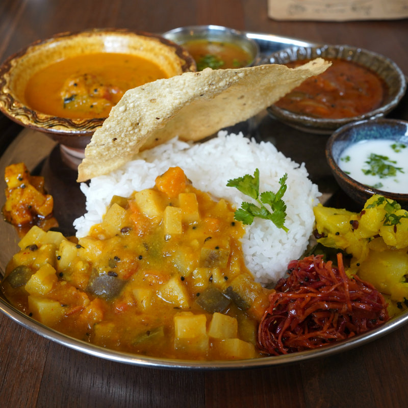 ヨナナのミールス(ヨナナ)