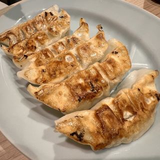 焼き餃子 6個(らーめん佐とう 三軒茶屋店)
